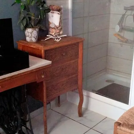 Le Petit Paradis De Vero * Nivelle